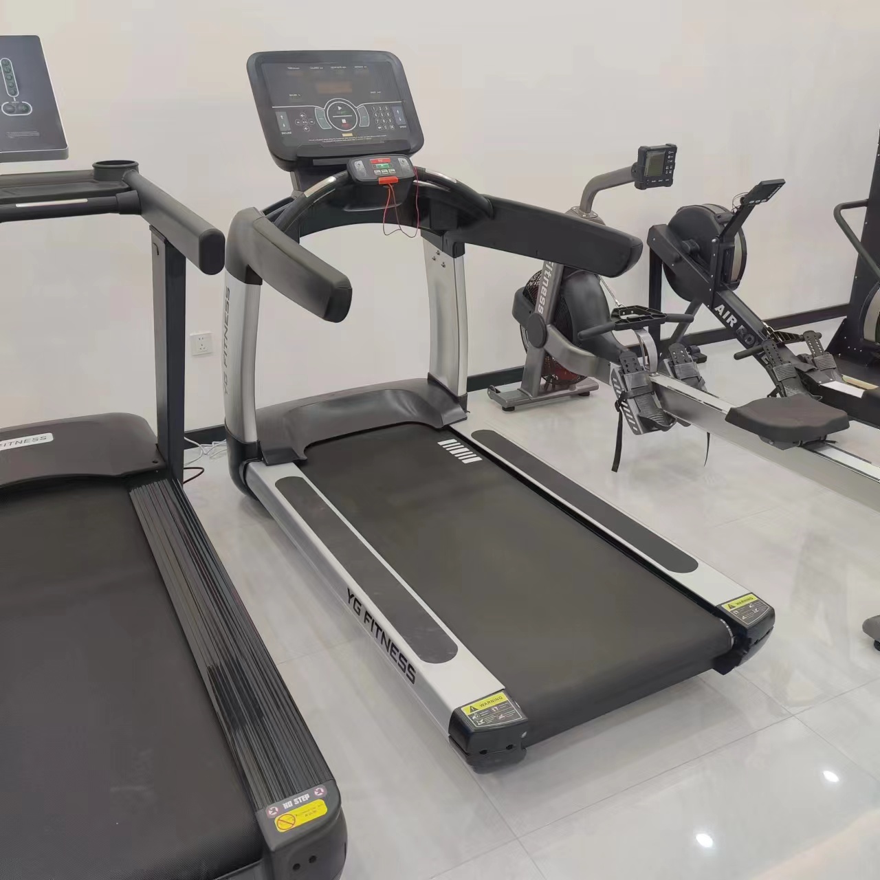 헬스장용 전동 트레드밀 3마력 전문가용 러닝머신 고품질 - Running Gear Gym 리뷰 및 가격
